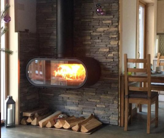 фото Стальной подвесной камин Rocal D-8