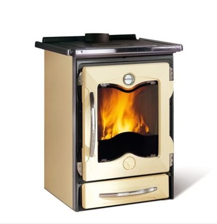 фото Отопительно варочная плита Cucinotta Cream La Nordica