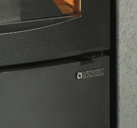 фото Печь-камин в облицовке талькохлорит Ester La Nordica