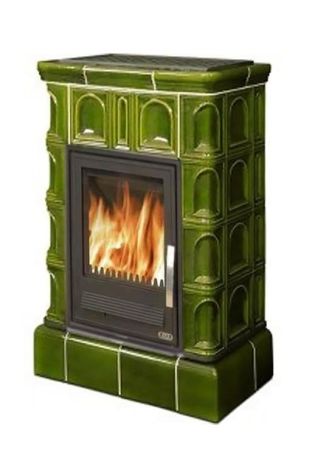 фото Керамический камин Britania LPI, кафельный цоколь