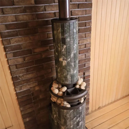 фото Дымоход конвектор в камне Атмосфера с чугунной трубой 